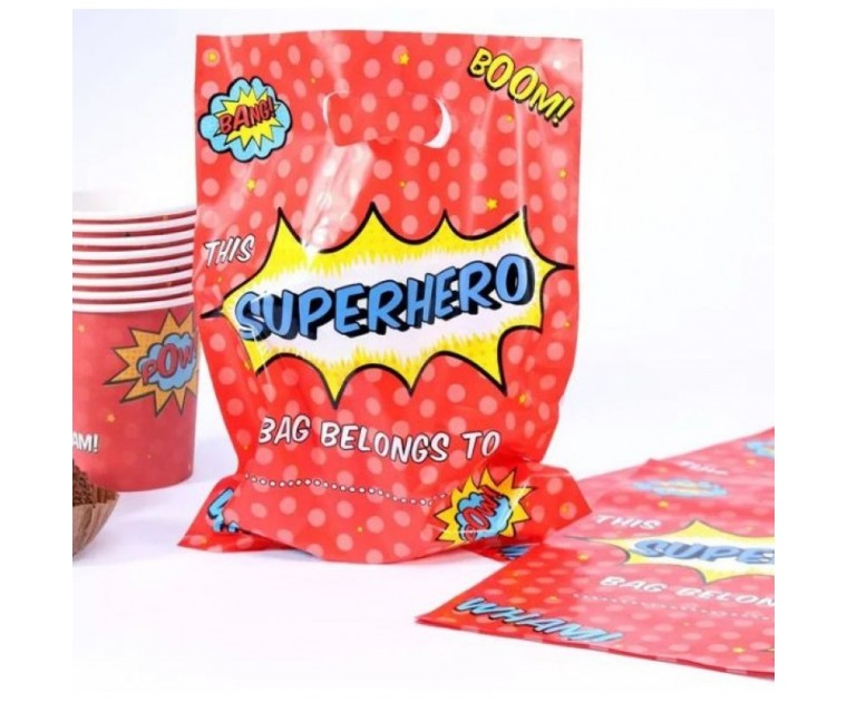 8 Sacos de Doces e Ofertas Super Heróis