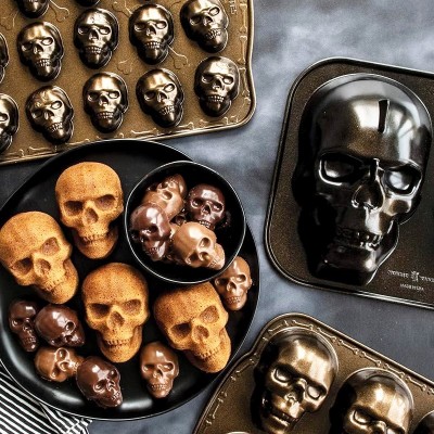 Tabuleiro Skull Bites Cakelet Nordic Ware