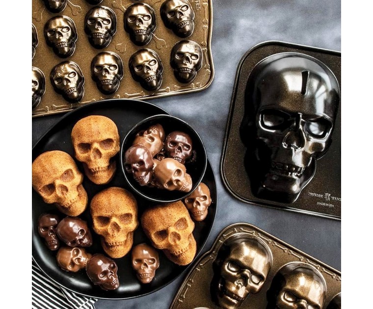 Tabuleiro Skull Bites Cakelet Nordic Ware