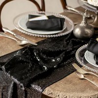 Table Runner Lantejoulas Pretas