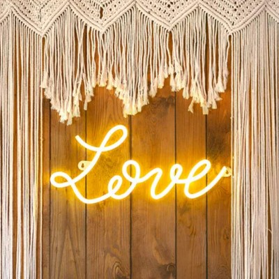 Neon Led  Love 61 cms