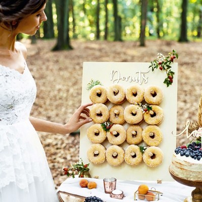 Parede Donuts em Madeira Natural